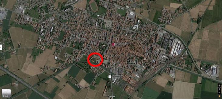 immobile terreno all'asta in Piazza Aldo Moro, 13048 Santhià VC, Italia Santhià, Vercelli - 1