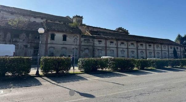 immobile terreno all'asta in Piazza Aldo Moro, 13048 Santhià VC, Italia Santhià, Vercelli - 2