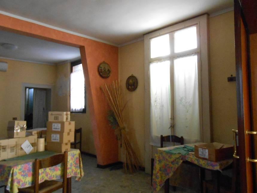 immobile appartamento all'asta in all'angolo tra Via Roma n 58 e Via degli Alpini nn 1-3-5 - 37046 Minerbe (VR) - 5