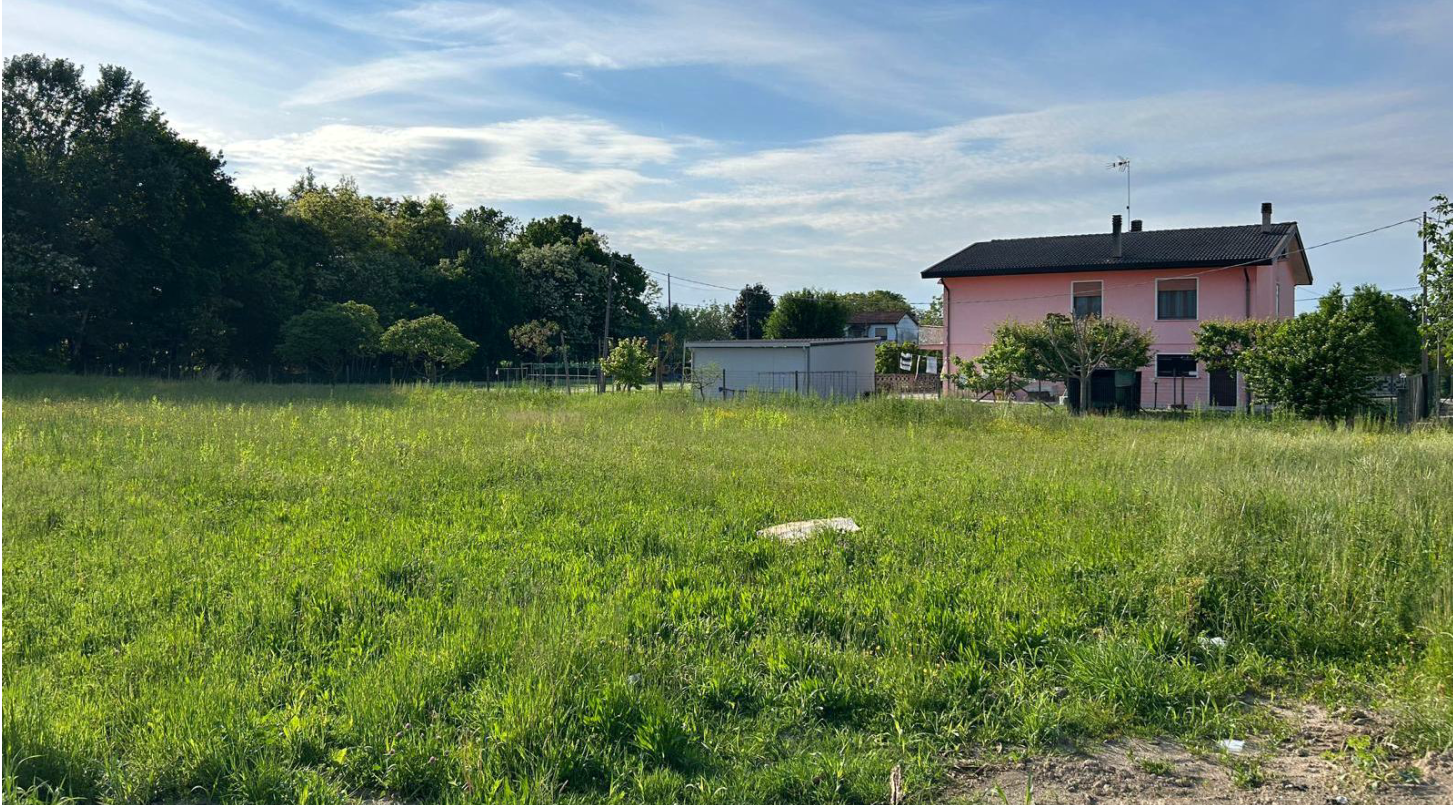 immobile terreno all'asta in Via Borgovecchio - 30027 San Donà di Piave (VE) - 1