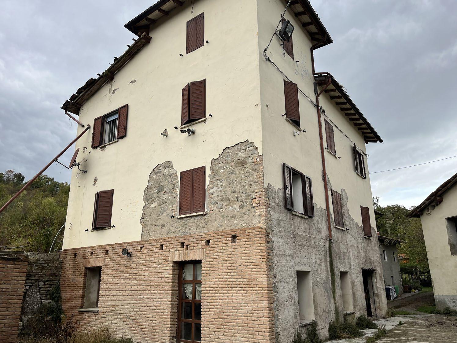 immobile rustico all'asta in Via Selva, 41052 Guiglia MO, Italia Guiglia, Modena - 1