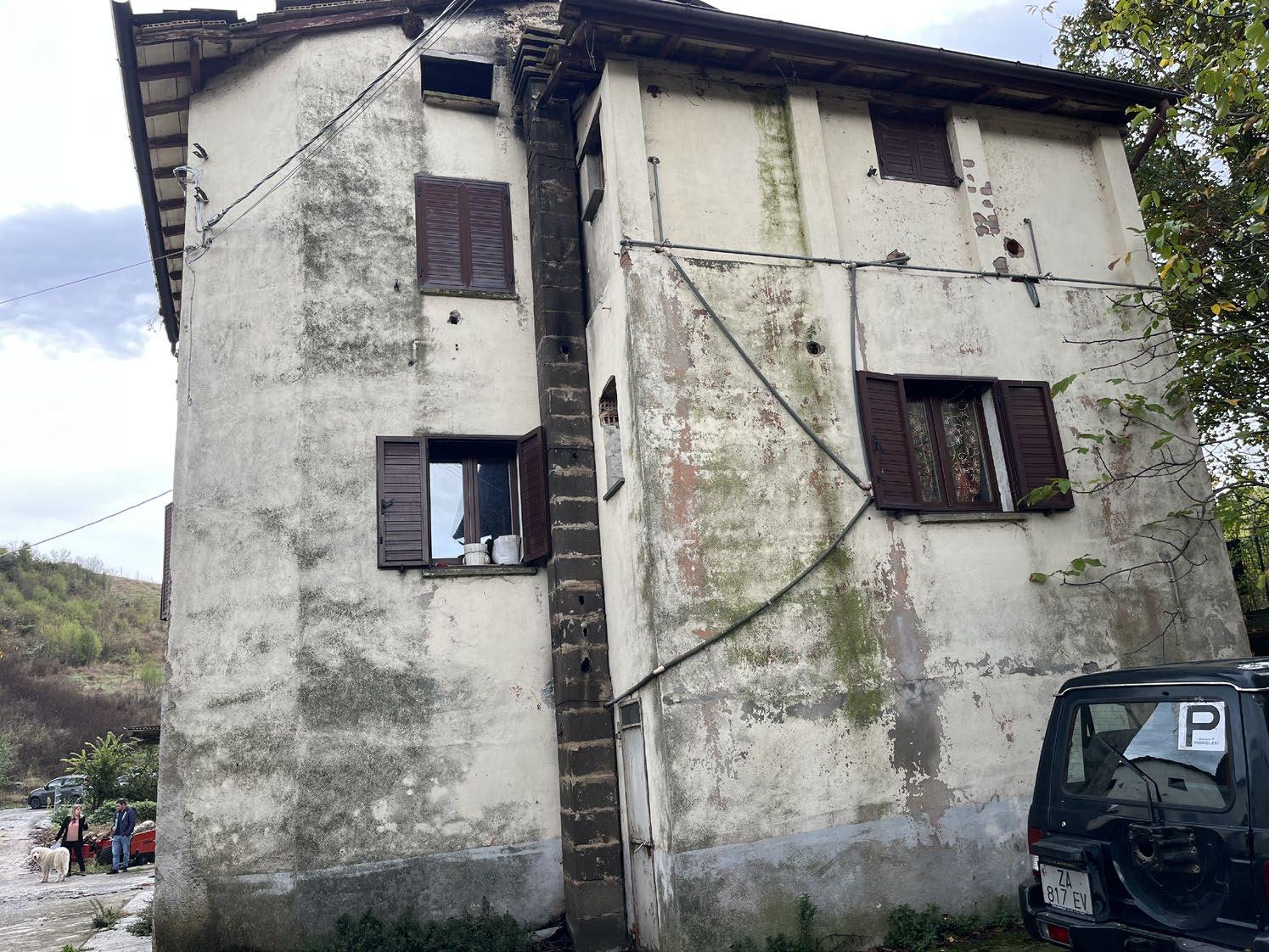immobile rustico all'asta in Via Selva, 41052 Guiglia MO, Italia Guiglia, Modena - 3