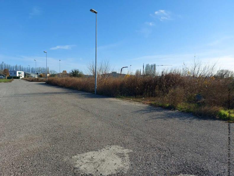 immobile terreno all'asta in accessibile da Via Pietro Nenni - 45025 Fratta Polesine (RO) - 3