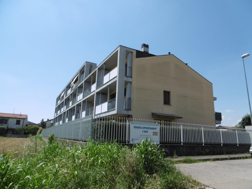 immobile appartamento all'asta in Via Dott Fausto Scaccabarozzi 6 - 20876 Ornago (MB) - 1