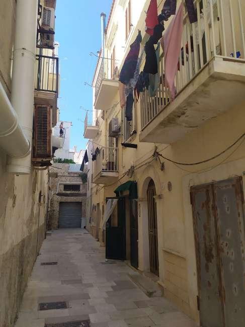 immobile negozio all'asta in Viale XXIV Maggio, 62, 71019 Vieste FG, Italia Vieste, Foggia - 2