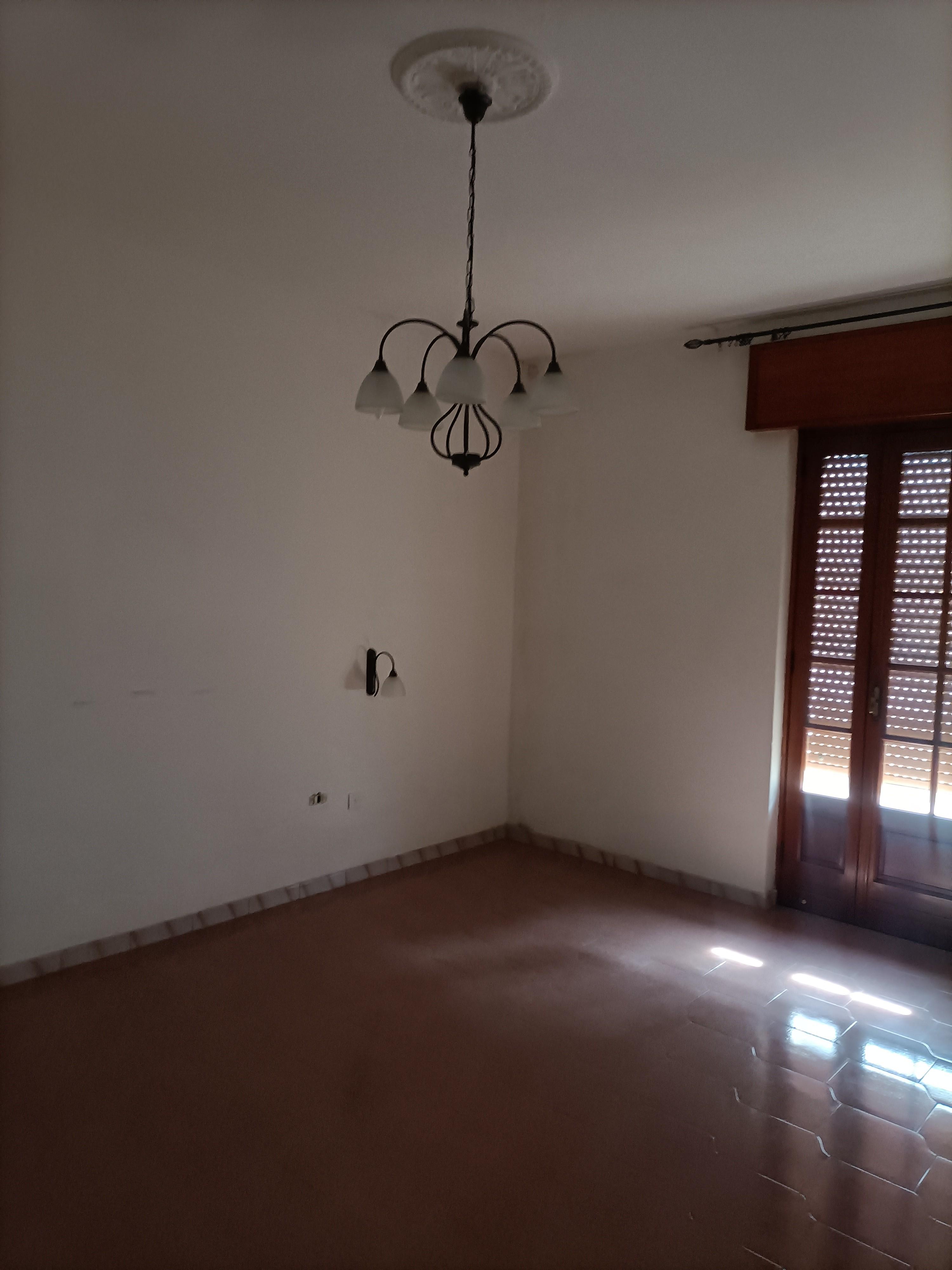 immobile appartamento all'asta in Via CESARE BECCARIA 24 - 72023 Mesagne (BR) - 2