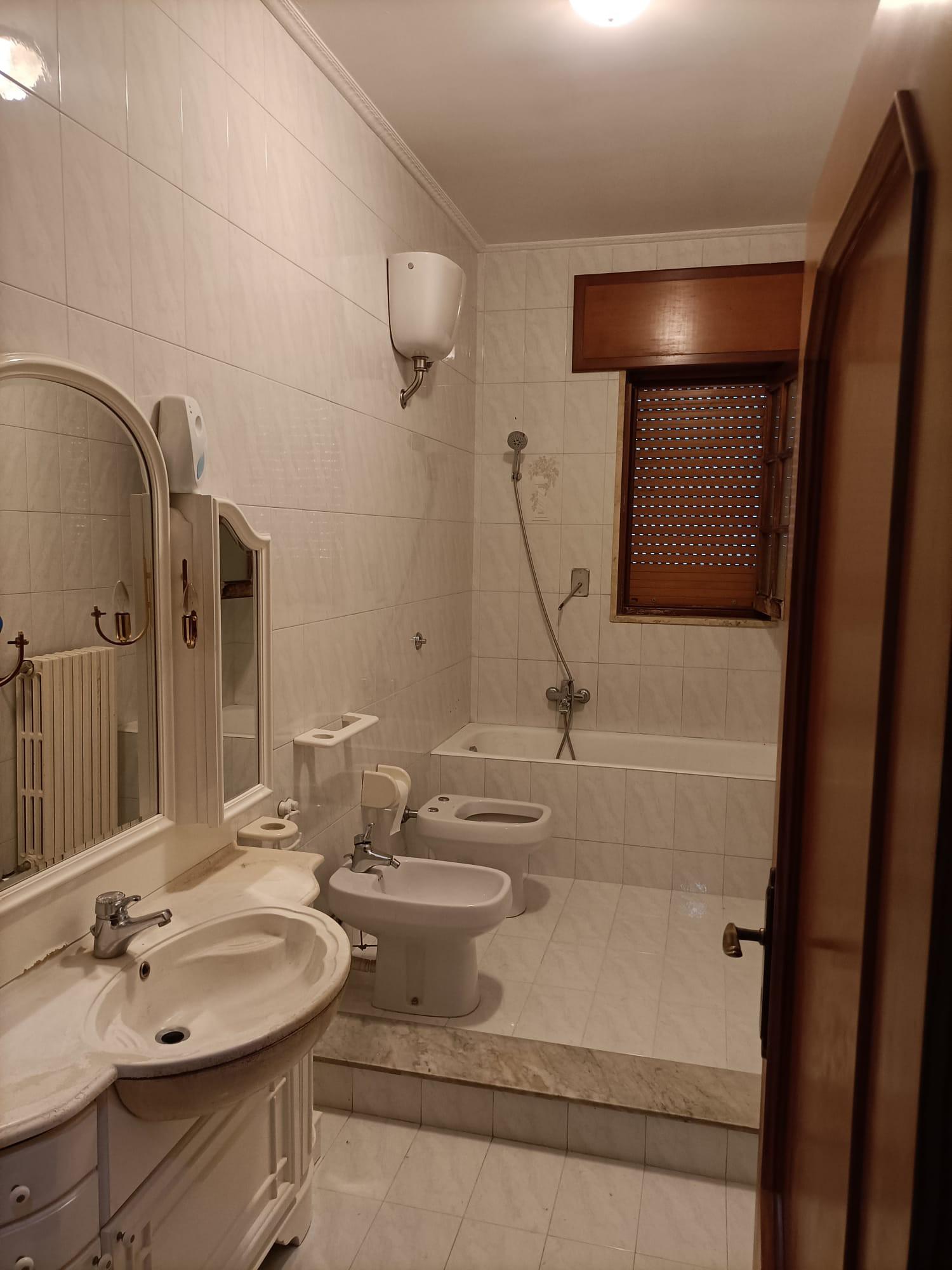 immobile appartamento all'asta in Via CESARE BECCARIA 24 - 72023 Mesagne (BR) - 4