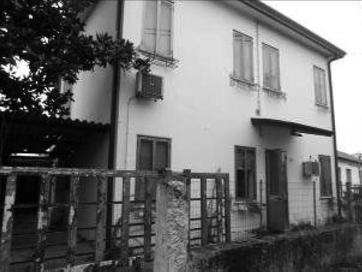 immobile appartamento all'asta in Via Cadeasse, 54/A - 35040 Boara Pisani (PD) - 2