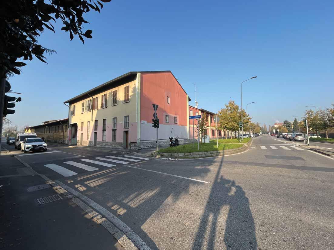 immobile appartamento all'asta in via cusago 20 - 20100 Milano (MI) - 1