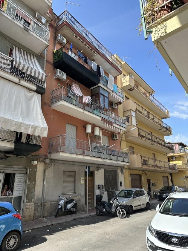 immobile appartamento all'asta in Via Vittorio Emanuele Orlando, 30, 90010 Ficarazzi PA, Italia Ficarazzi, Palermo - 3