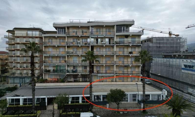 immobile attivita commerciale all'asta in Viale Rinascimento 125 - 63039 San Benedetto del Tronto (AP) - 3