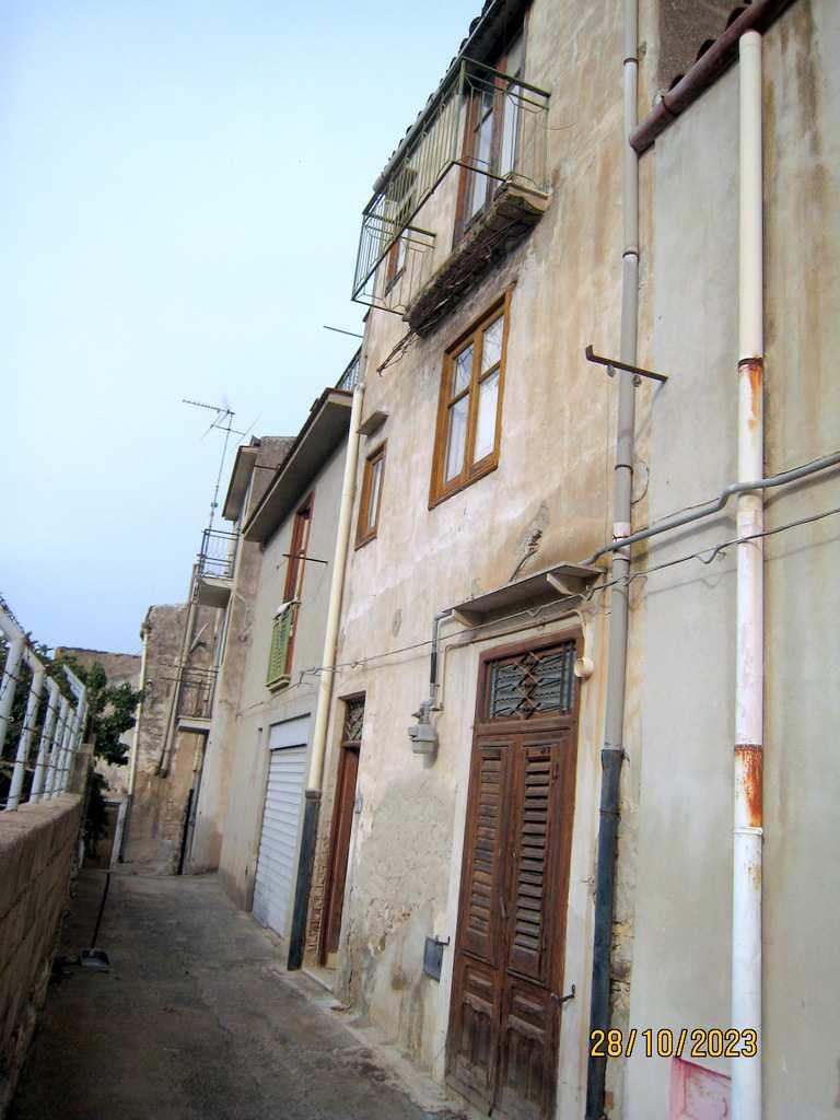 immobile appartamento all'asta in VIA STESICORO N 5 - 90012 Caccamo (PA) - 3
