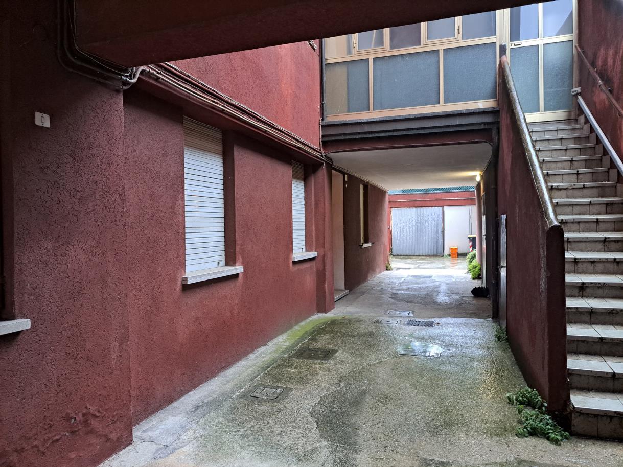 immobile appartamento all'asta in Loc San Pietro, Via Tiepolo, 11 - 30039 Stra (VE) - 1