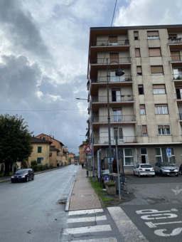 immobile appartamento all'asta in Frazione Borgo Fornari - Piazza Giacomo Carpaneto, 3/17 - 16019 Ronco Scrivia (GE) - 2