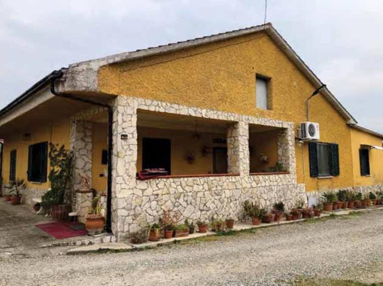 immobile appartamento all'asta in Via Mesca, 87046 Montalto Uffugo CS, Italia Montalto Uffugo, Cosenza - 1