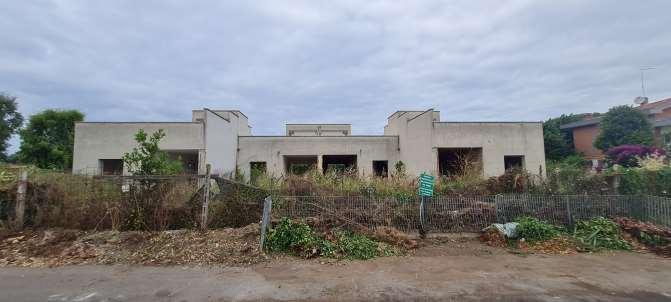 immobile appartamento all'asta in Viale Andromeda, 00040 Marina di Ardea RM, Italia Ardea, Roma - 1