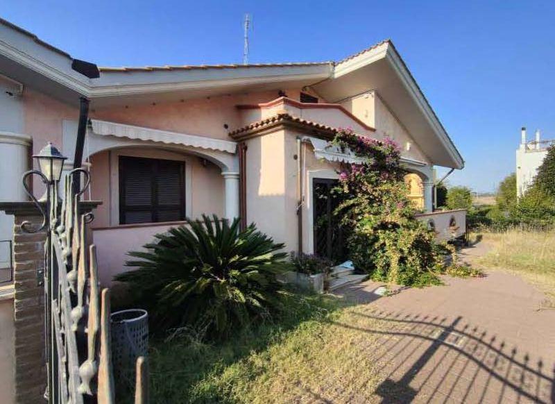 immobile appartamento all'asta in Via Dora Baltea, 69, 00040 Marina di Ardea RM, Italia Ardea, Roma - 1