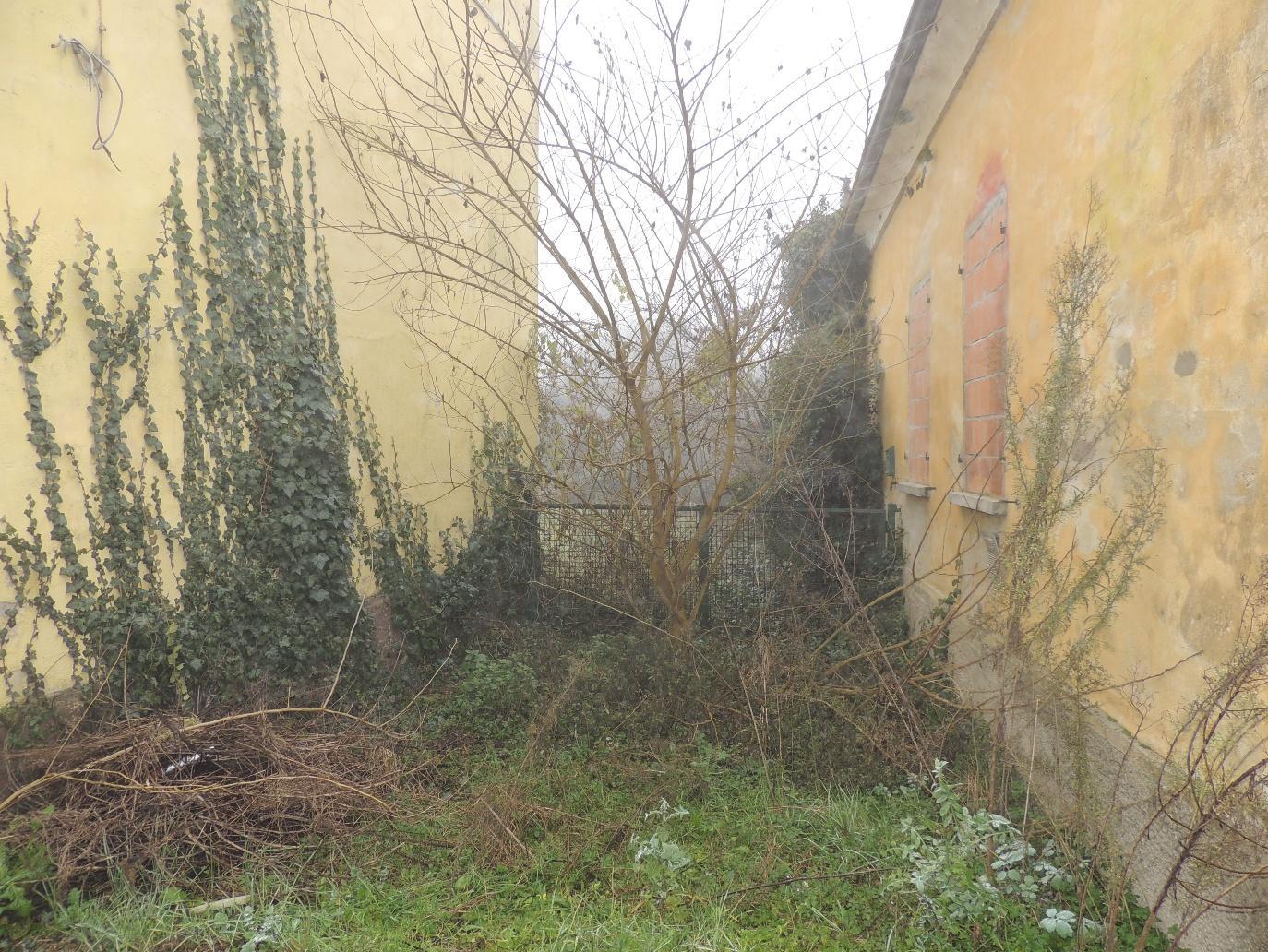 immobile appartamento all'asta in Frazione Gallia 12 - 27037 Pieve del Cairo (PV) - 3