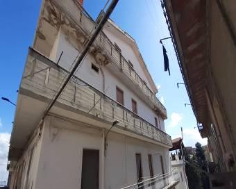 immobile appartamento all'asta in Via Cappuccini - 75022 Irsina (MT) - 2