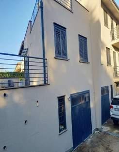 immobile appartamento all'asta in Via Felice Antonio Tossini, 20, 01032 Caprarola VT, Italia Caprarola, Viterbo - 1