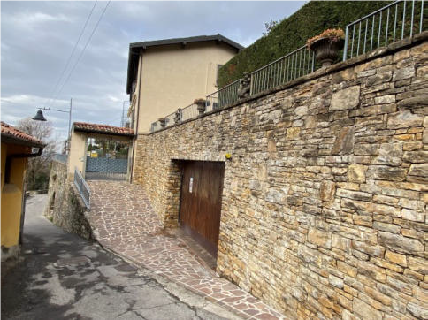 immobile appartamento all'asta in Via Fontana 1 - 24129 Bergamo (BG) - 3