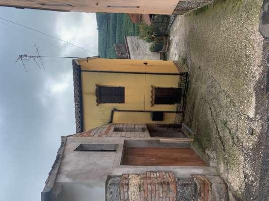 immobile appartamento all'asta in Frazione Brognoligo, Via Sambuco n 47 - 37032 Monteforte d'Alpone (VR) - 1