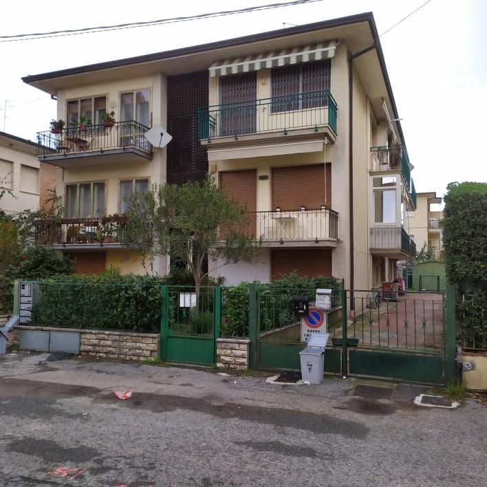 immobile appartamento all'asta in Via G Marconi, 5/7, 55041 Camaiore LU, Italia Camaiore, Lucca - 1