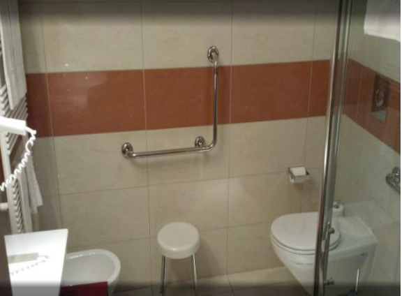 immobile hotel - albergo all'asta in Largo delle Poste, 29, 32043 Cortina d'Ampezzo BL, Italia Cortina D'Ampezzo, Belluno - 3