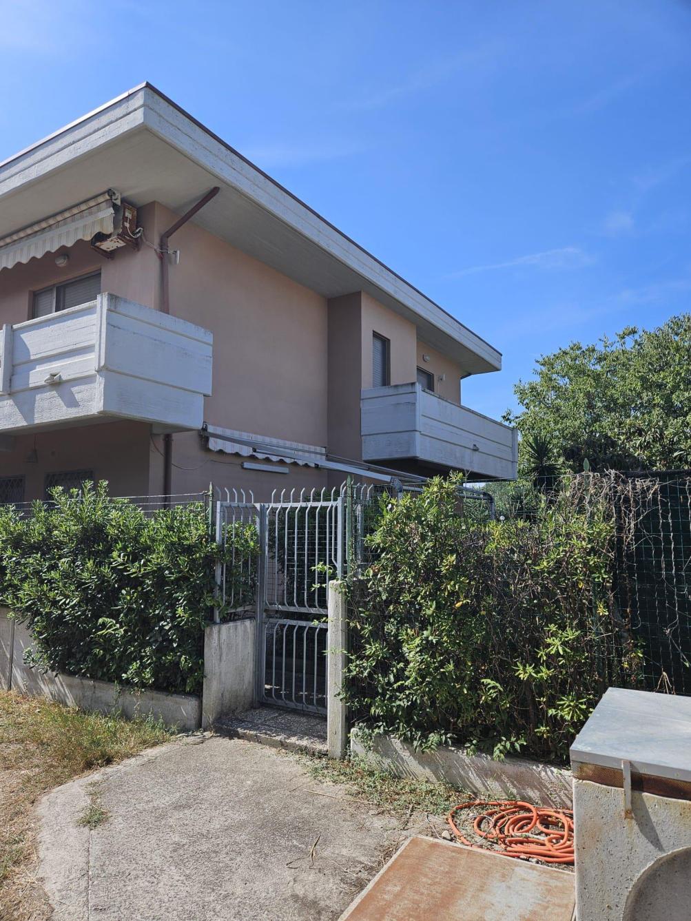 immobile appartamento all'asta in Via Figlie della Sapienza - 64028 Silvi (TE) - 4