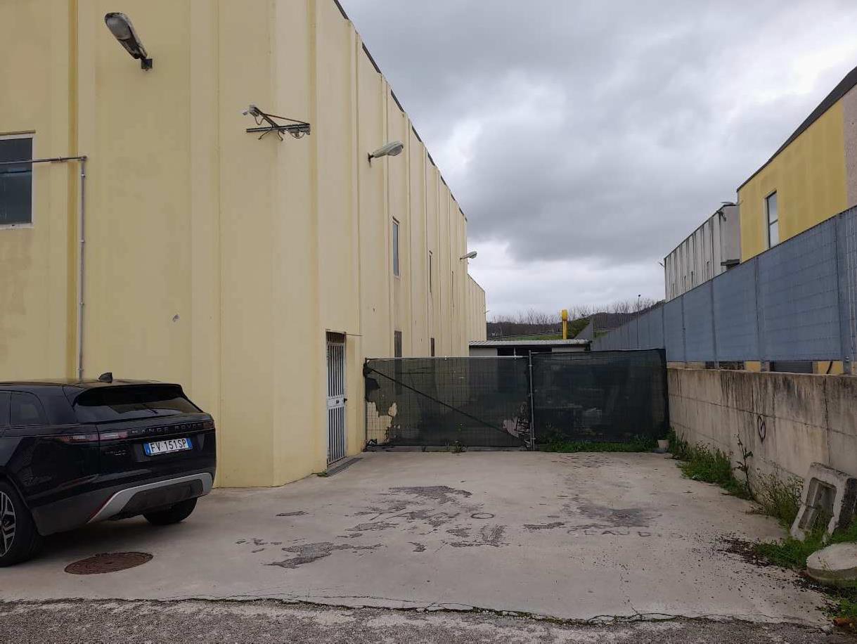 immobile attivita commerciale all'asta in Via dell'Industria, 83030 Pietradefusi AV, Italia Pietradefusi, Avellino - 2