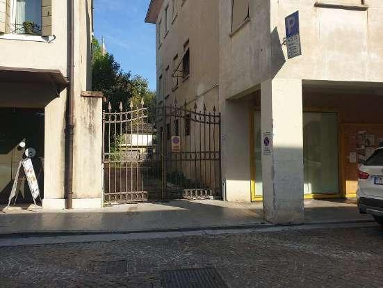 immobile negozio all'asta in Via Umberto I, 70, 31046 Oderzo TV, Italia Oderzo, Treviso - 2