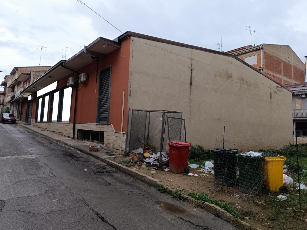 immobile attivita commerciale all'asta in Via Arno 26/B - 94012 Barrafranca (EN) - 4