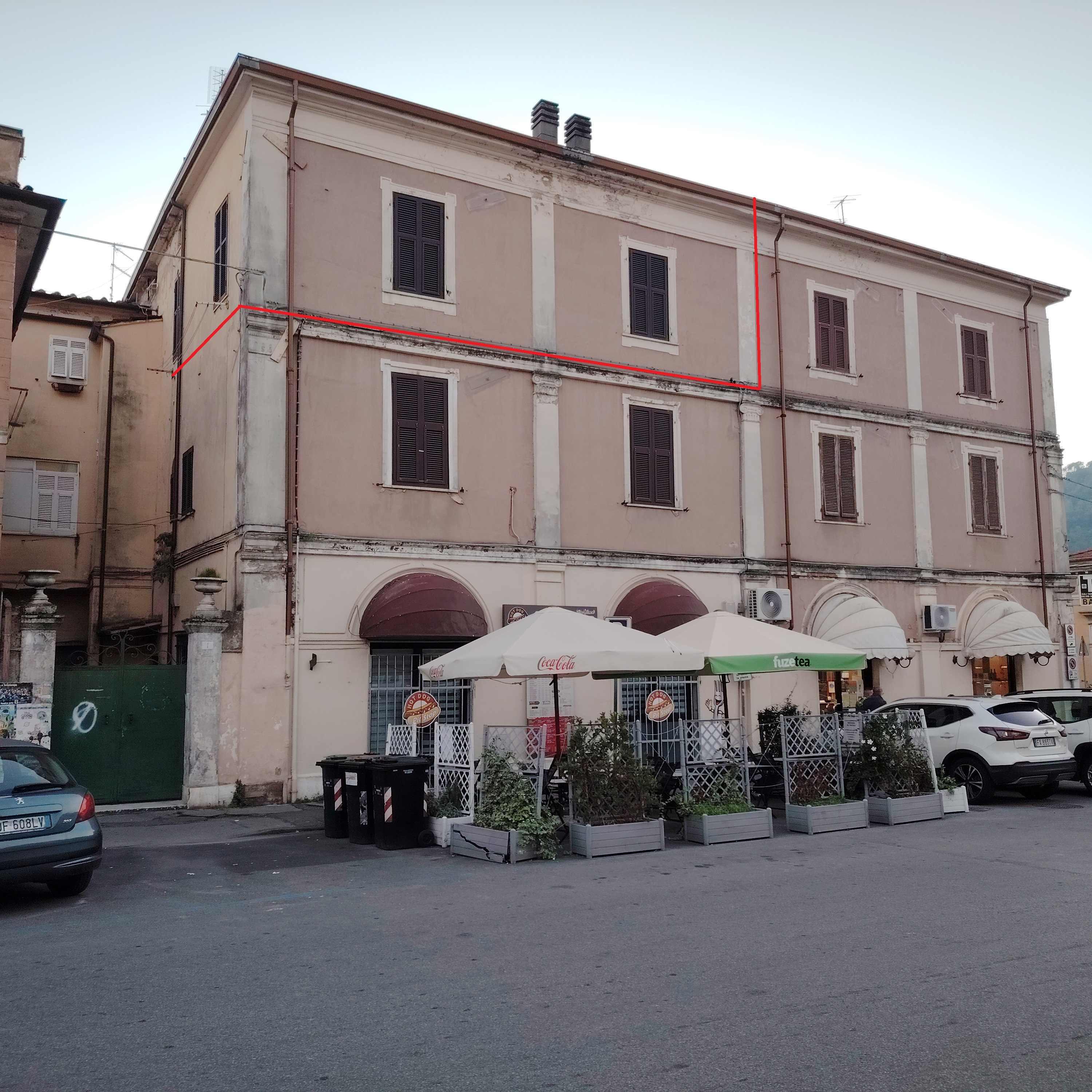 immobile appartamento all'asta in CARRARA, Piazza Monzoni, 1 - 54033 Carrara (MS) - 1