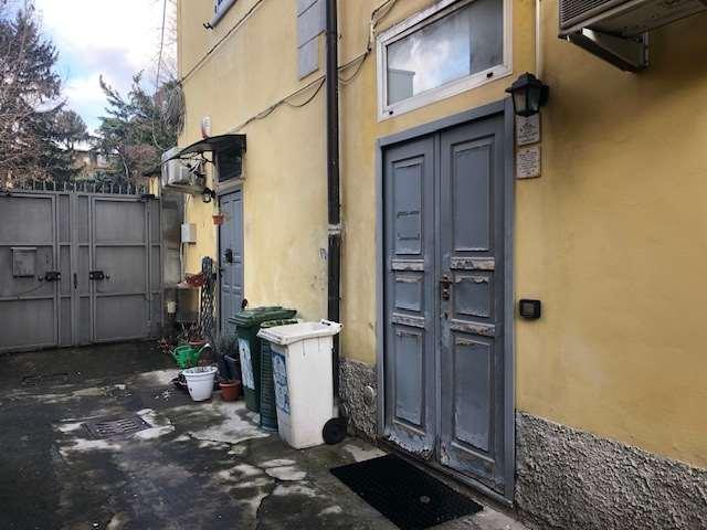 immobile appartamento all'asta in VIA GRAZIANO IMPERATORE N 35 - 20162 Milano (MI) - 2