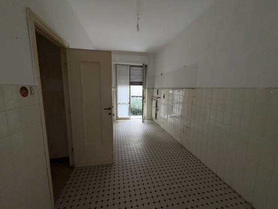 immobile appartamento all'asta in Via Montallegro, 28A, 16145 Genova GE, Italia Genova, Genova - 2