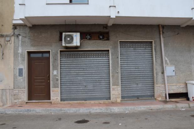 immobile attivita commerciale all'asta in Via F Crispi 2 - 72018 San Michele Salentino (BR) - 1