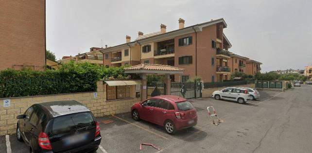 immobile appartamento all'asta in Via Duilio Ottavi n 8 - 00052 Cerveteri (RM) - 2