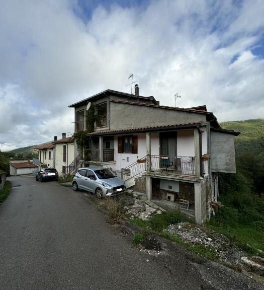 immobile appartamento all'asta in Fraz Buonacquisto, Voc  Case Marchetti  - 05031 Arrone (TR) - 2