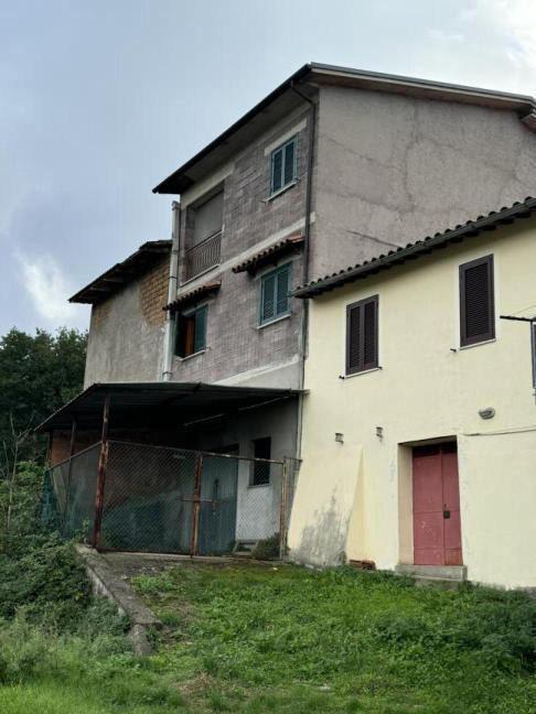 immobile appartamento all'asta in Fraz Buonacquisto, Voc  Case Marchetti  - 05031 Arrone (TR) - 3