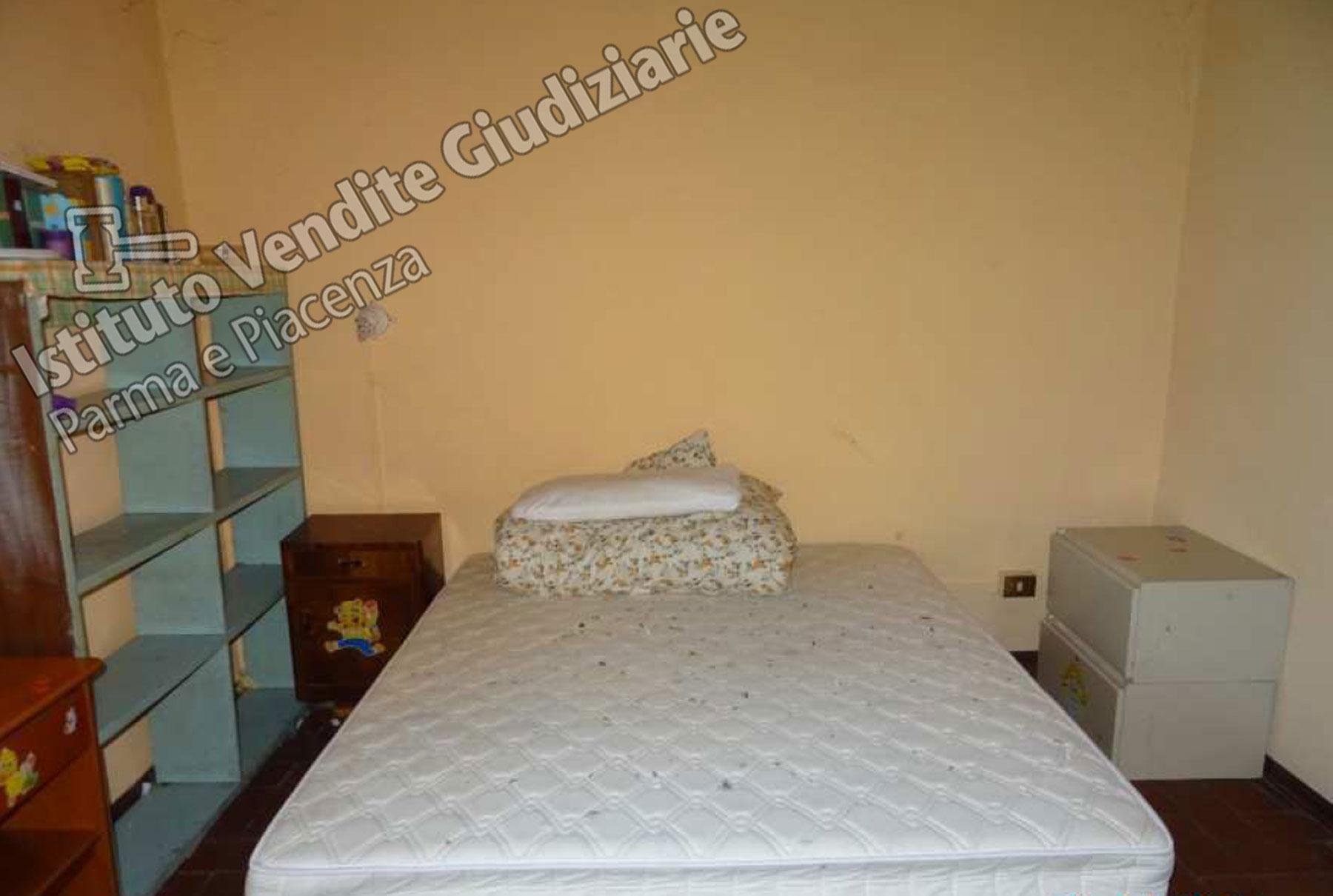 immobile casa singola all'asta in via Battilocchi n 3 e 5 - 43030 Calestano (PR) - 4