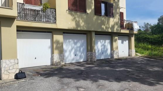 immobile attivita commerciale all'asta in Via Angelo Finetti, 30, 05100 Terni TR, Italia Terni, Terni - 3