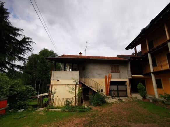 immobile appartamento all'asta in Via Fasana, 28021 Borgomanero NO, Italia Borgomanero, Novara - 2