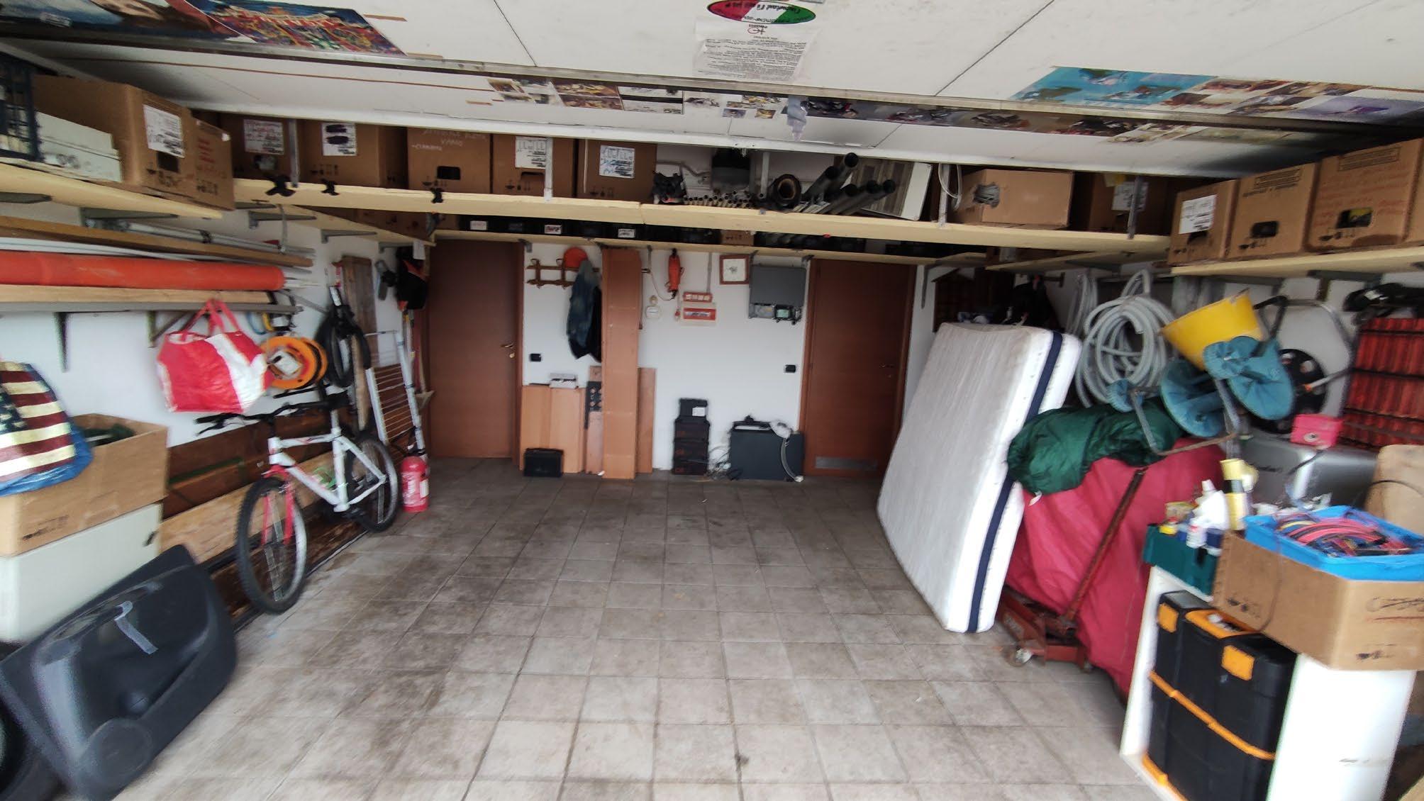 immobile appartamento all'asta in Sez Ronago - Via Arzia 12 - 22029 Uggiate-Trevano (CO) - 4