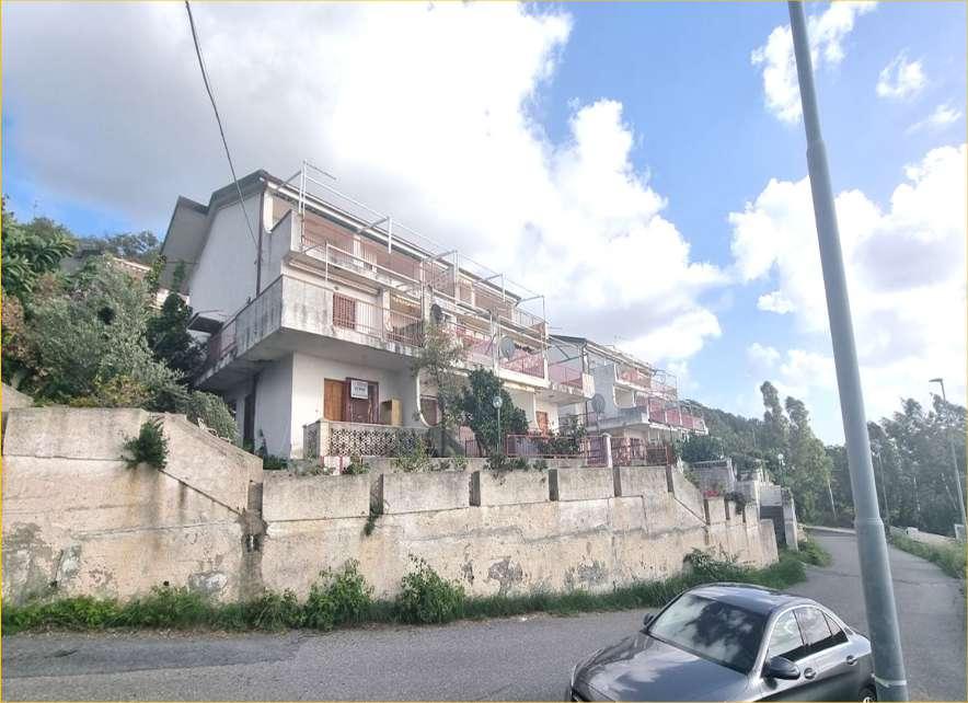 immobile appartamento all'asta in Località Torremezzo, Via Paradiso, 9 - 87030 Falconara Albanese (CS) - 3