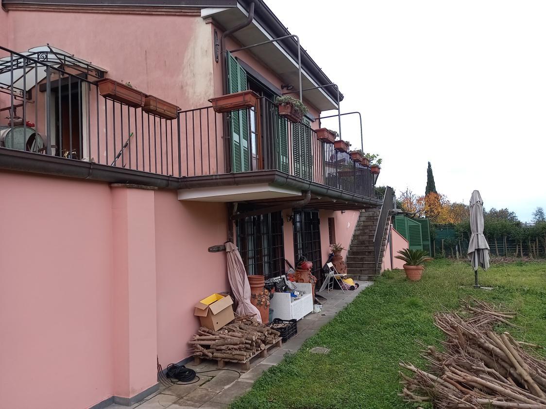 immobile appartamento all'asta in Via delle sezioni, locLa Fredda SNC - 55054 Massarosa (LU) - 5