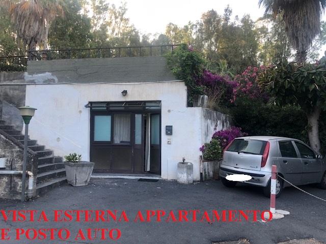 immobile appartamento all'asta in Via Livorno, 125, 95021 Aci Castello CT, Italia Aci Castello, Catania - 1