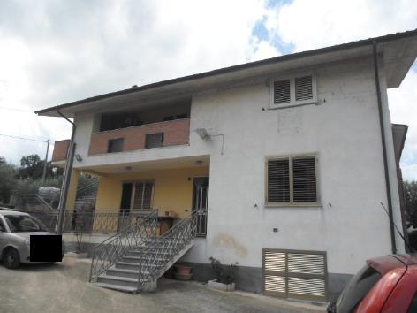 immobile appartamento all'asta in Via Via di Rapino 30 - 66010 Fara Filiorum Petri (CH) - 1