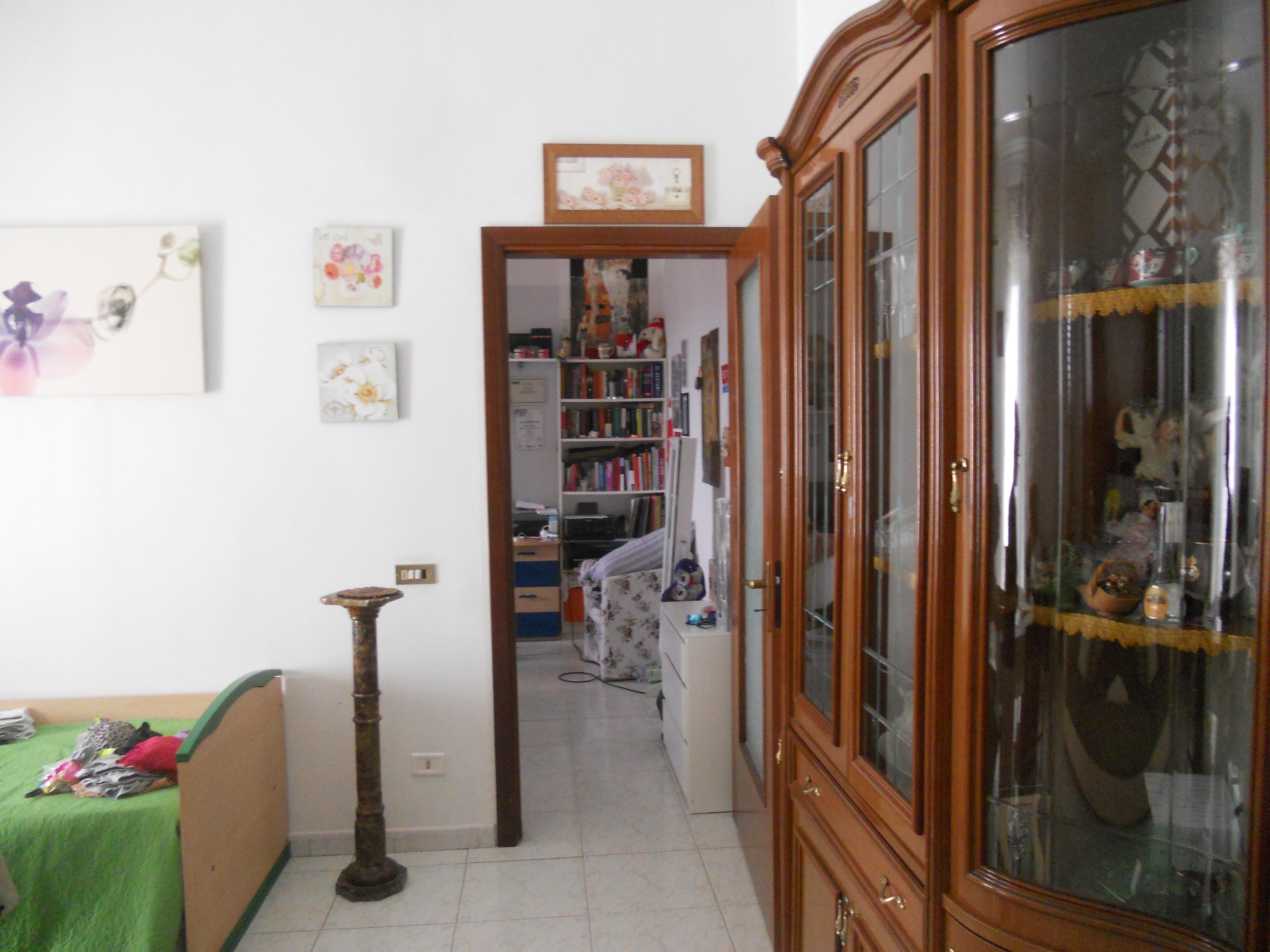 immobile appartamento all'asta in Via Antonio Locatelli, n 6, 80038 Pomigliano d'Arco NA, Italia Pomigliano D'Arco, Napoli - 2