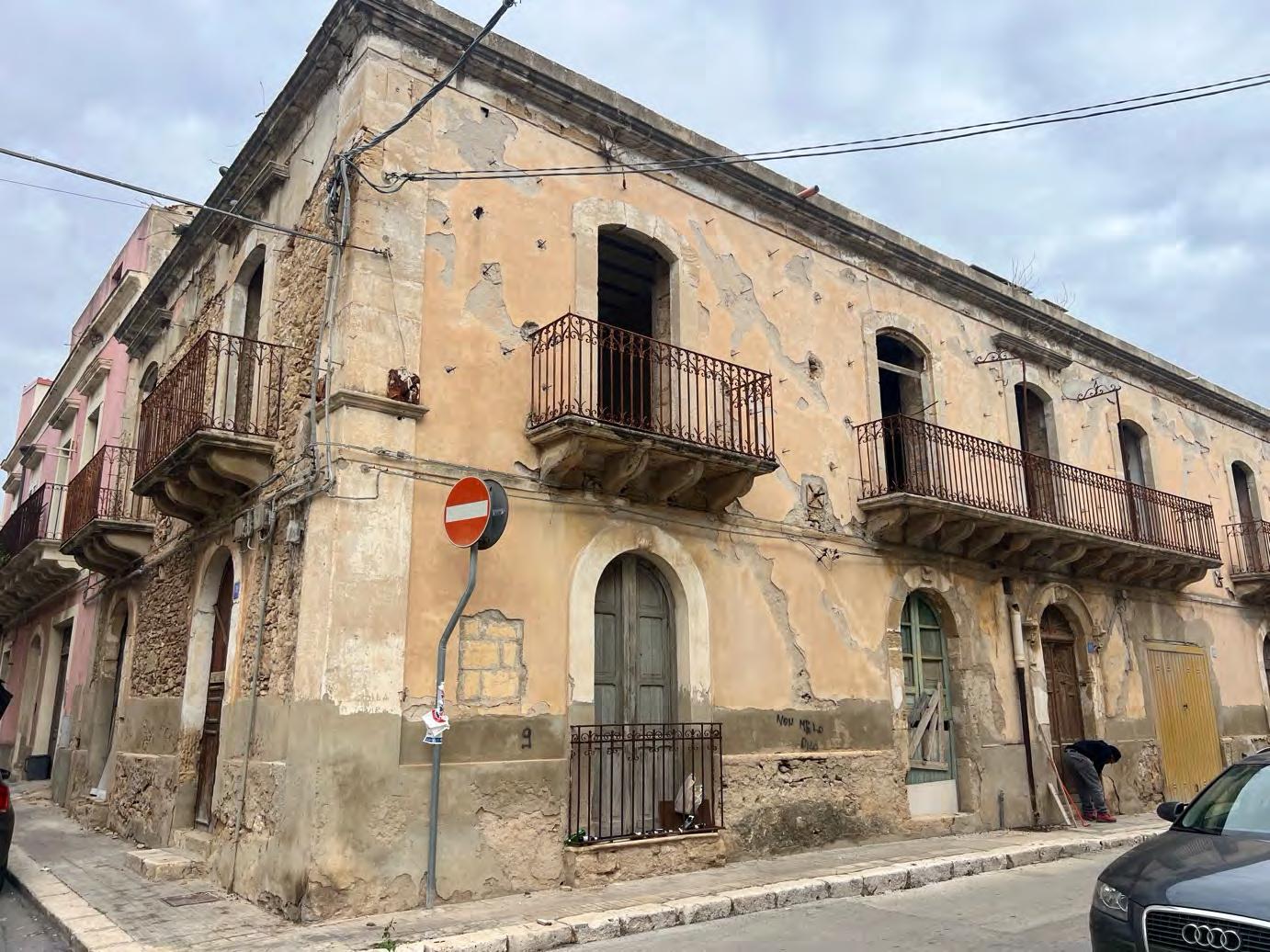 immobile appartamento all'asta in Via Michelangelo Buonarroti, 170, 96018 Pachino SR, Italia Pachino, Siracusa - 1