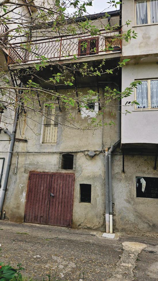 immobile appartamento all'asta in Corso Umberto I 18 - 66010 Vacri (CH) - 2